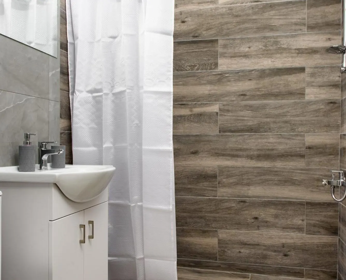 Azura 3 Bedroom Apartment Larnaka